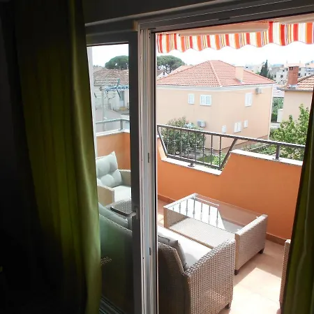 Maremy Apartment