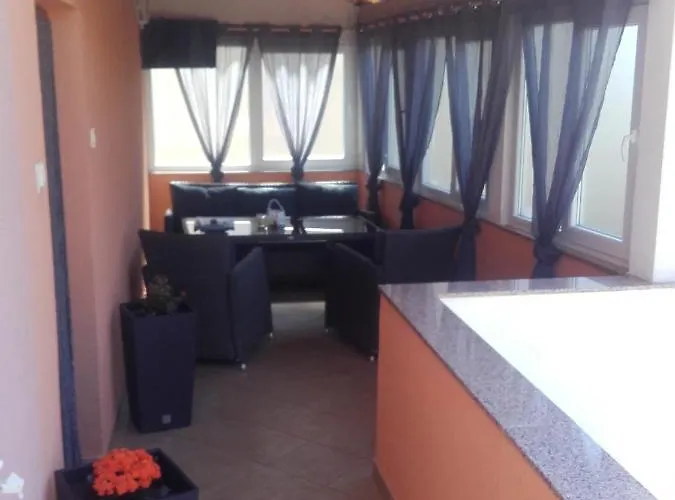 Maremy Apartment