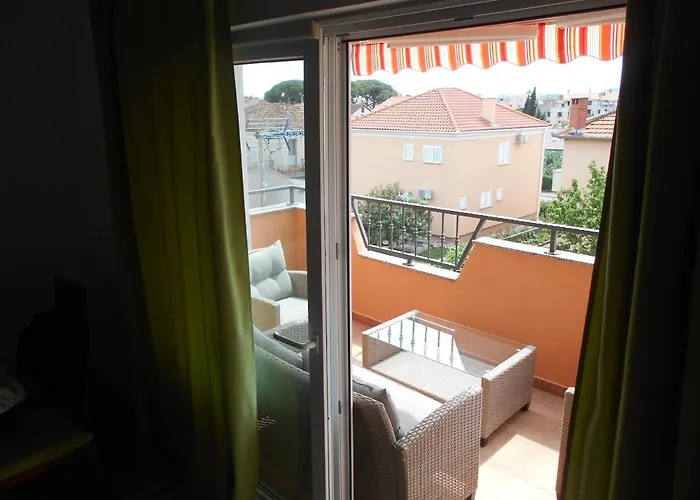 Maremy Apartment